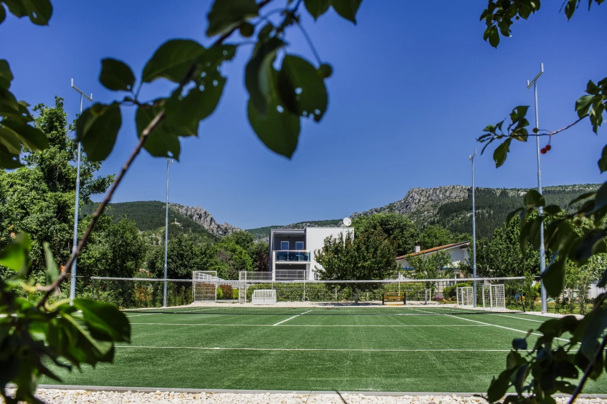 Tennis court of Villa Mandalina - Adriatic Luxury Villas