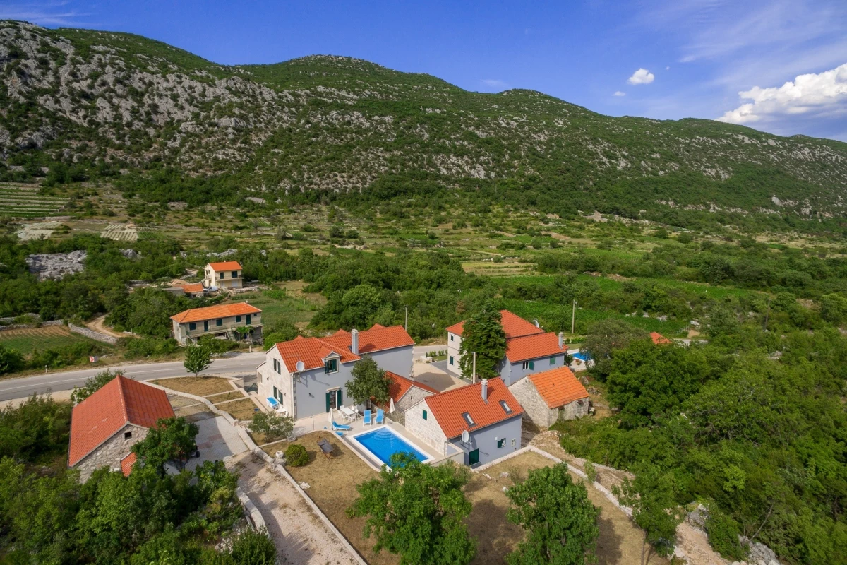 Villa Roglic - Adriatic Luxury Villas