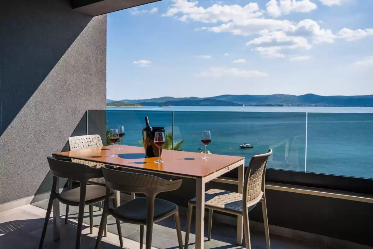 FRADAMA Blue - Zadar, Dalmatien