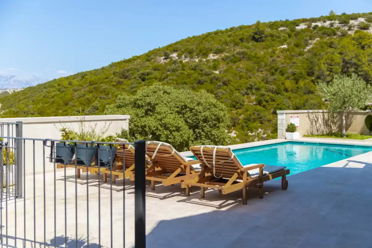 Vila Ani - Brač, Hrvatski otoci