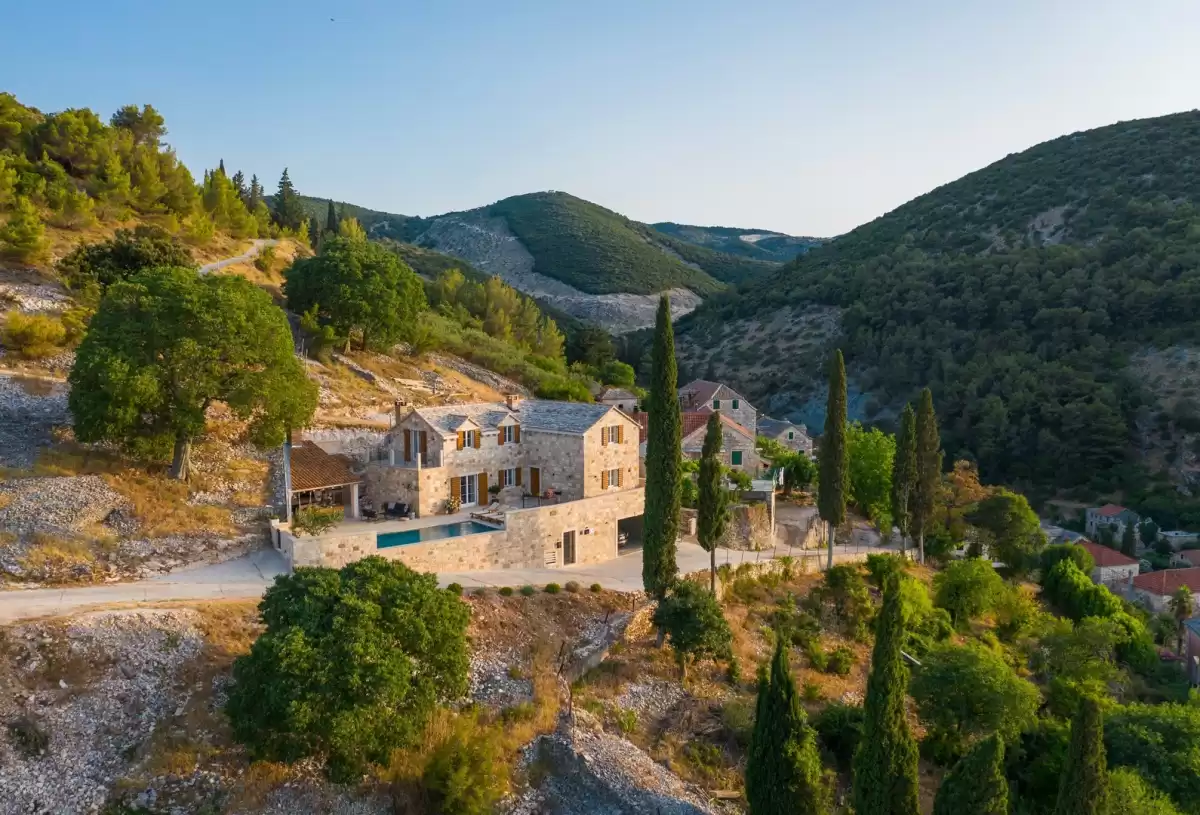 Vila Ani - Brač, Hrvatski otoci