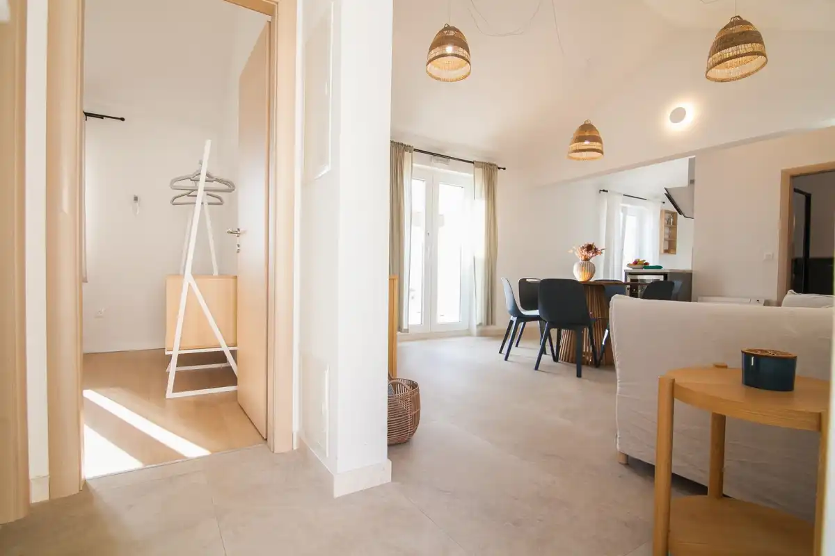 Vila Bolka - Brač, Hrvatski otoci