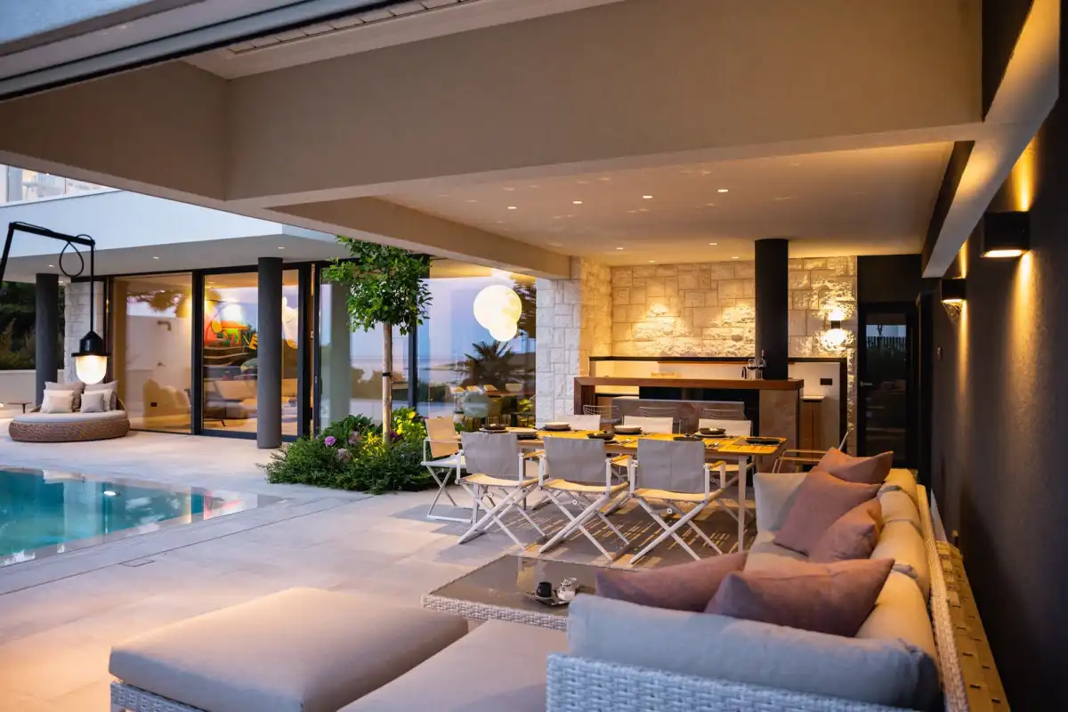 Villa De Juliis - Vis, Islands