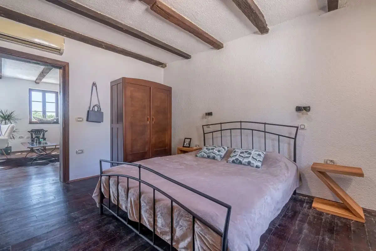 Villa di Kyra - Pazin, Istria