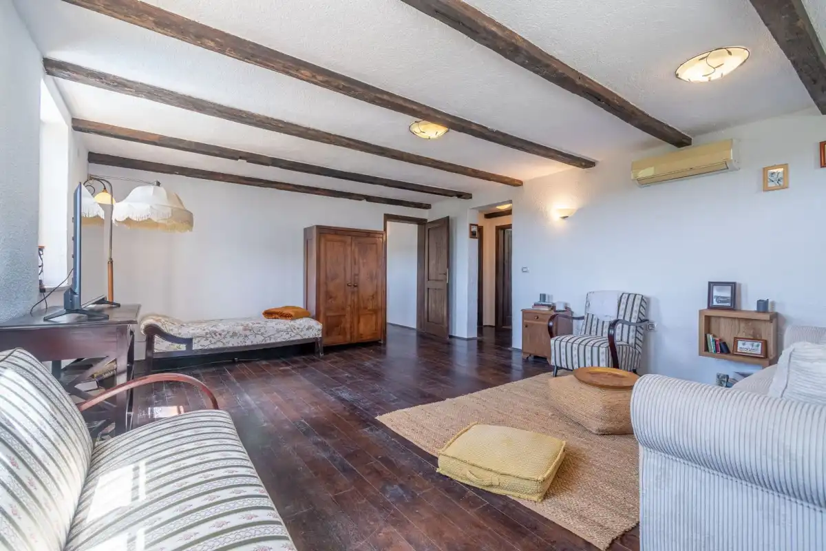 Villa di Kyra - Pazin, Istria