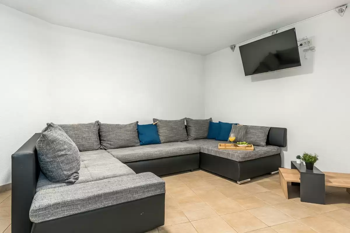 Villa Ivinj 1 - Sibenik, Dalmatien