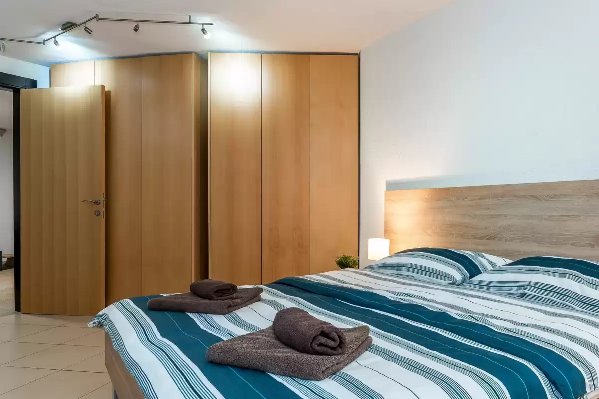 Villa Ivinj 1 - Sibenik, Dalmatien