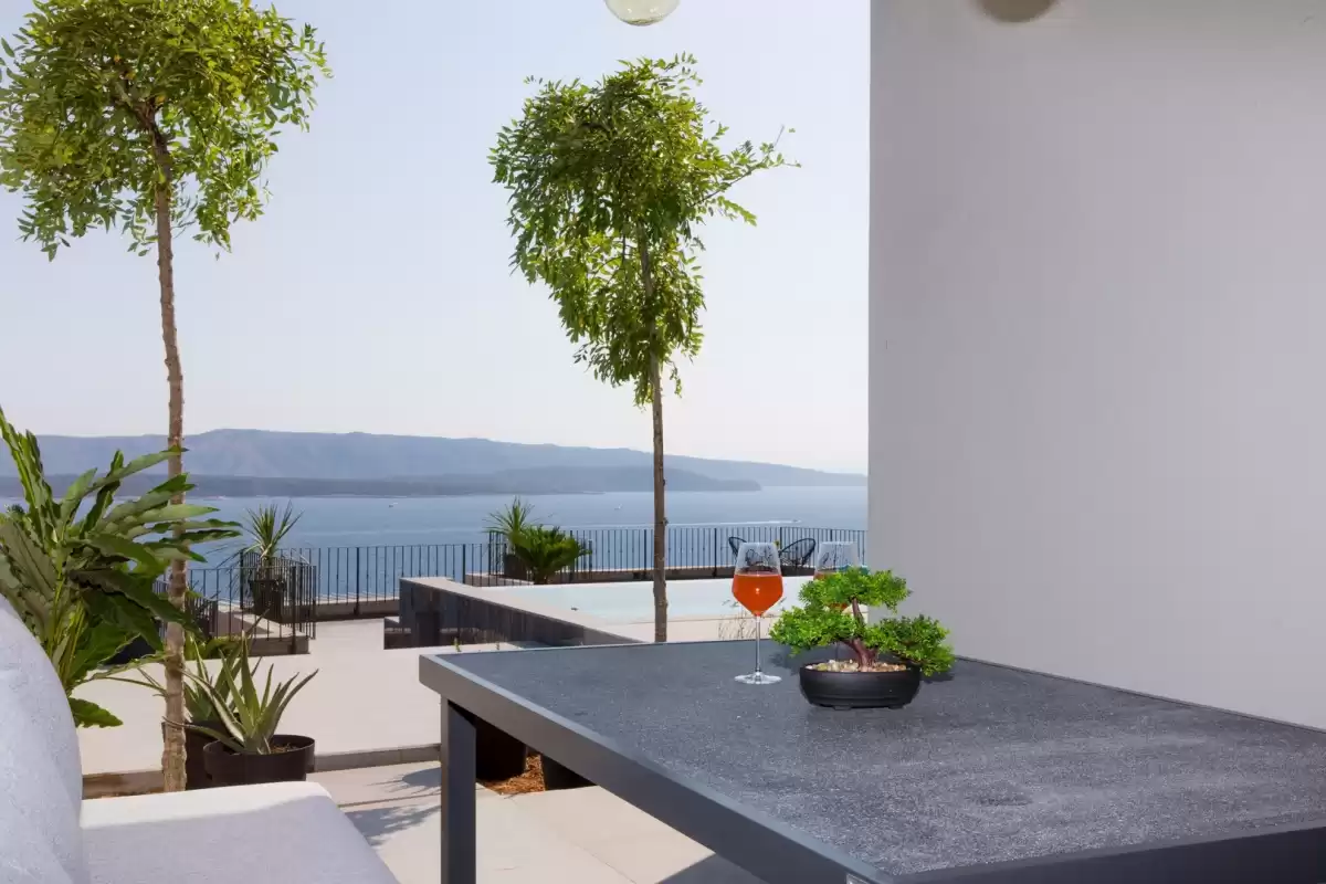 Vila Kruna - Brač, Hrvatski otoci