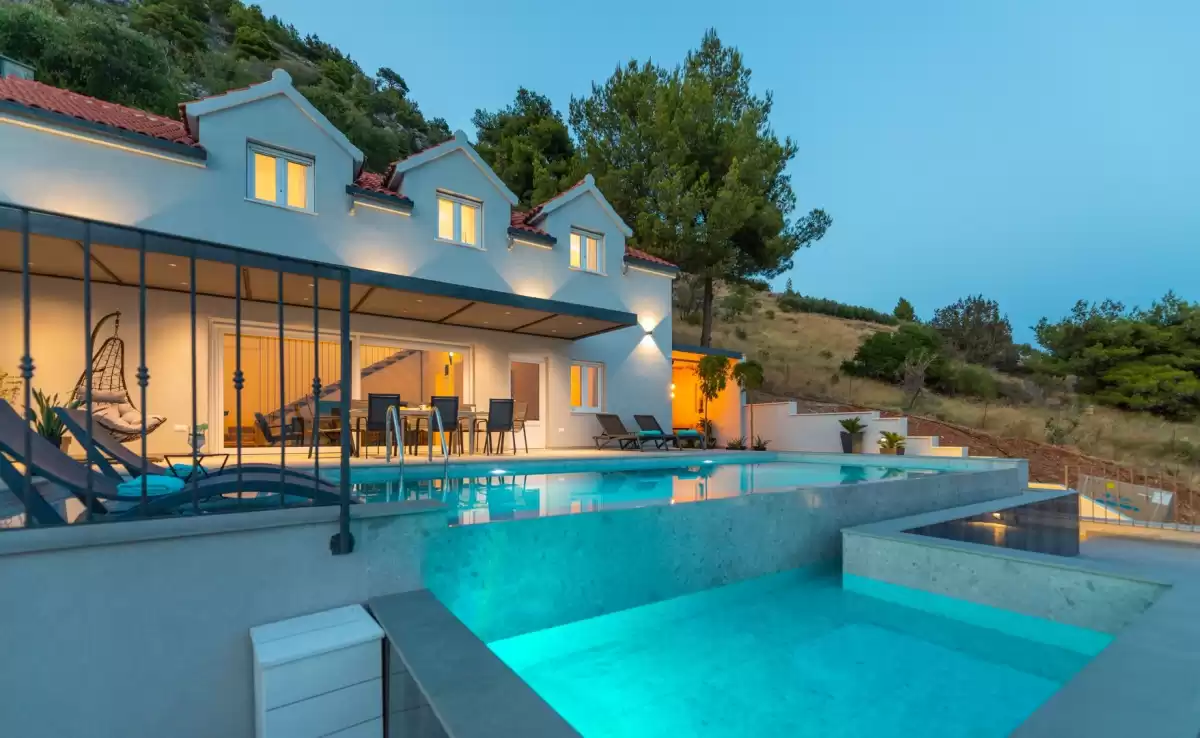 Vila Kruna - Brač, Hrvatski otoci