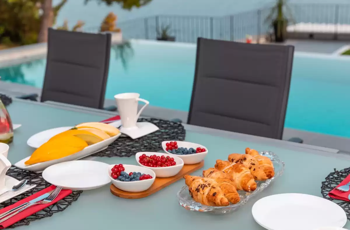 Vila Kruna - Brač, Hrvatski otoci