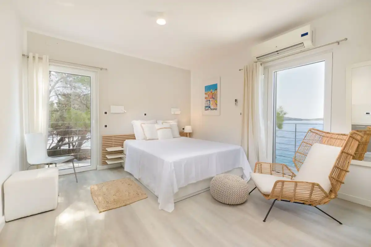 Vila Majerovica - Hvar, Hrvatski otoci