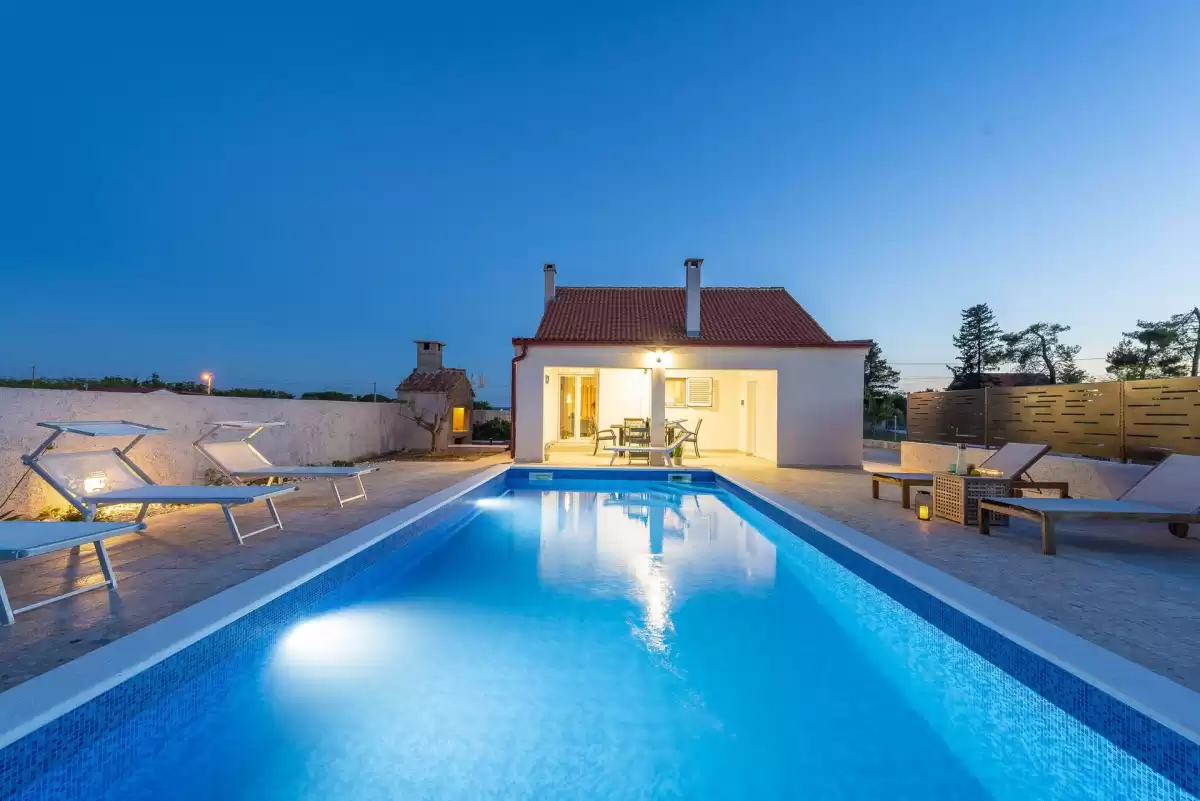 Villa Mirabella near Zadar for Rent   Adriatic Luxury Villas