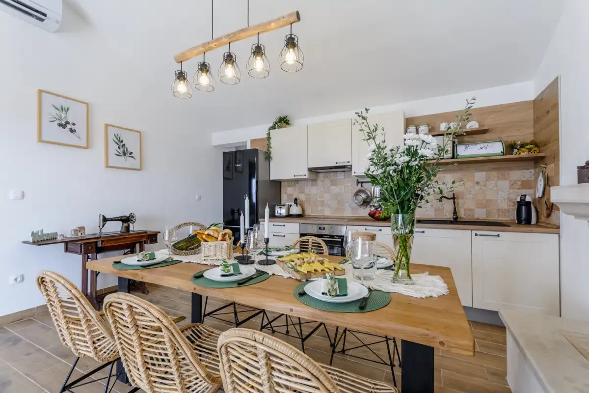 Vila Nono Ante - Brač, Hrvatski otoci