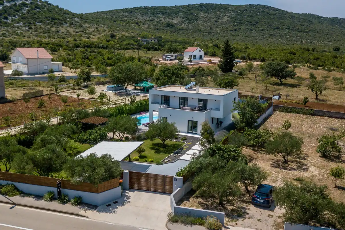 Vila O - Šibenik, Dalmacija