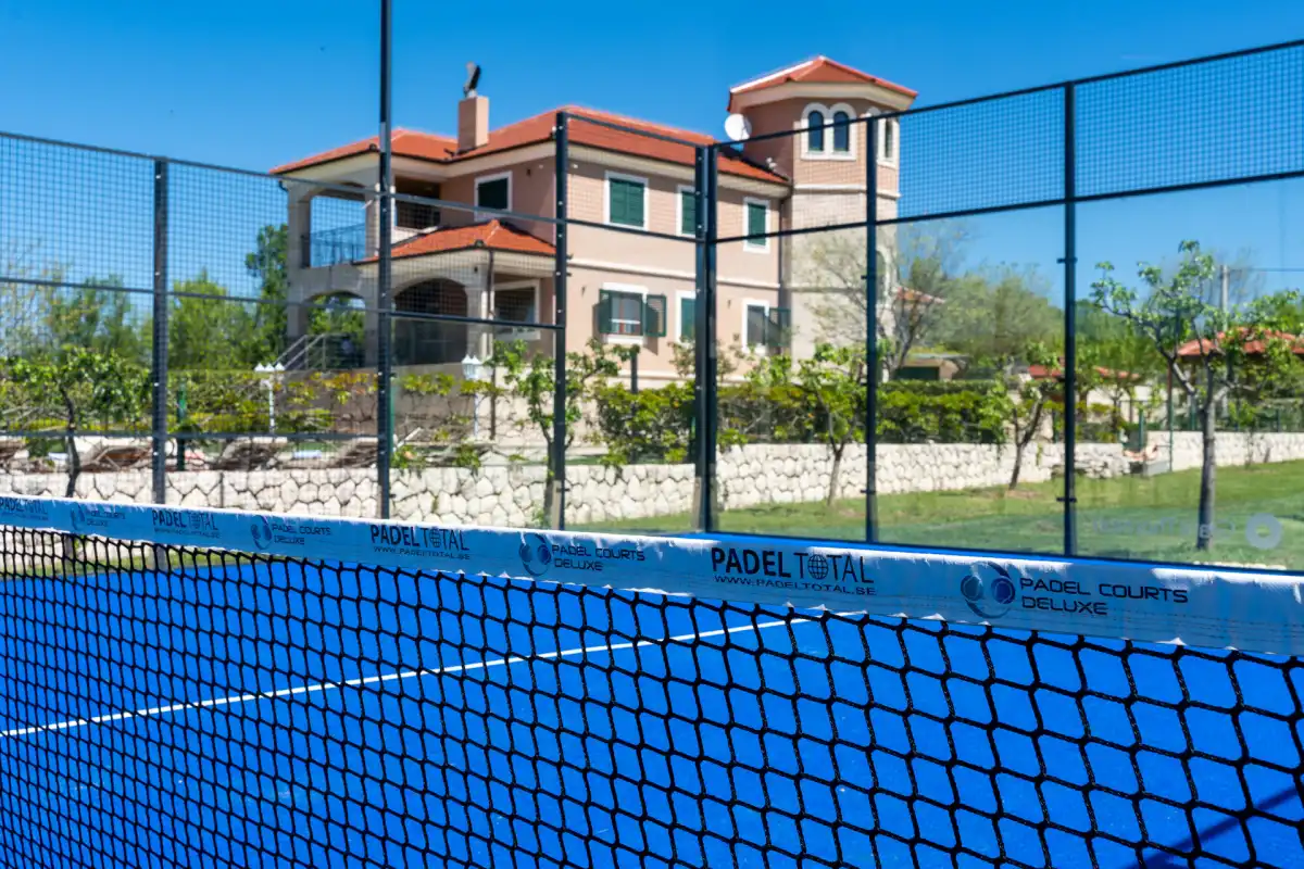 Villa Padel Retreat Drnis - Sibenik, Dalmatia