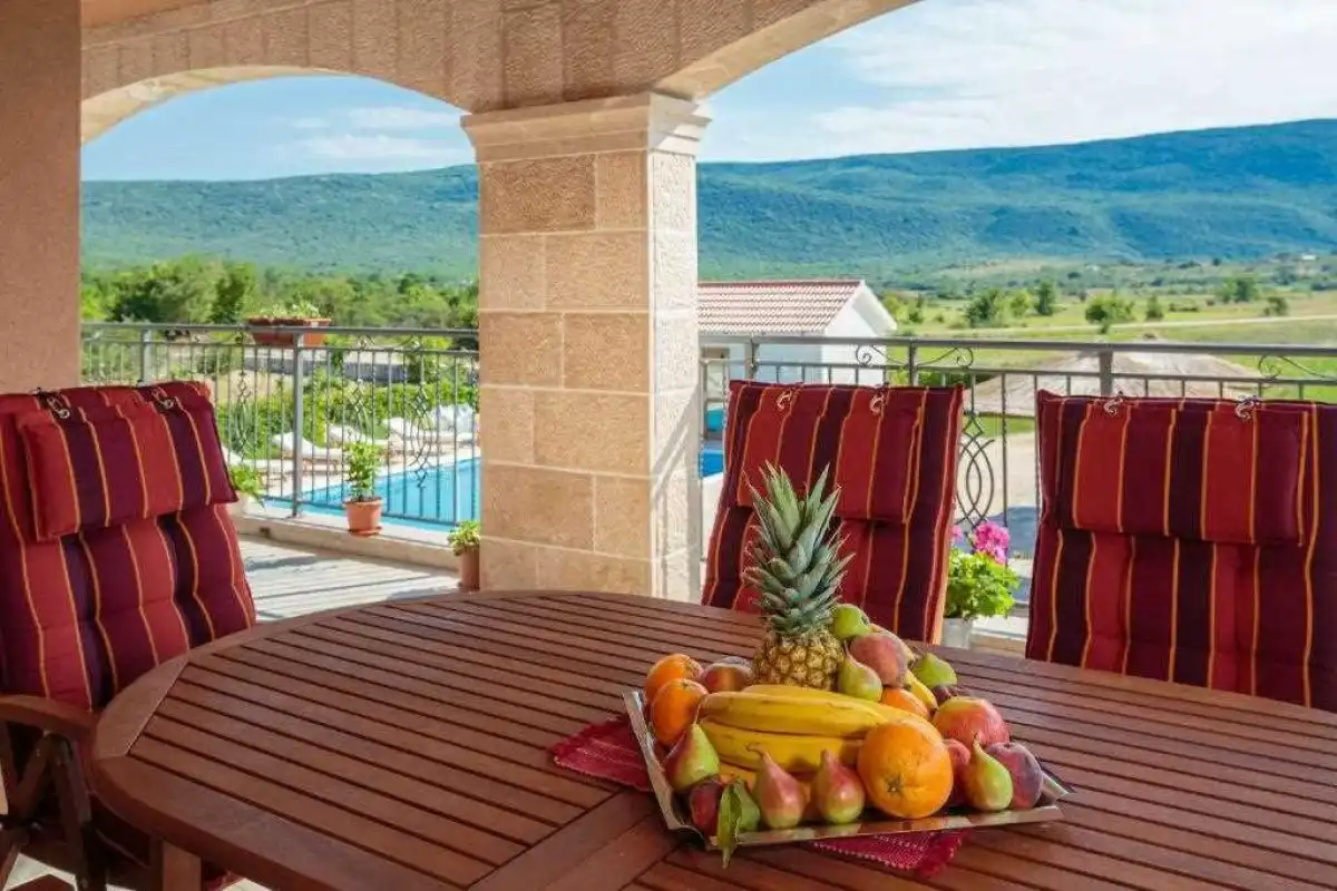 Villa Padel Retreat Drnis - Sibenik, Dalmatia