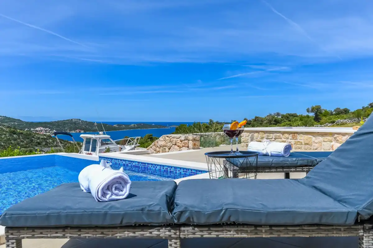 Villa Provansa Razanj - Sibenik, Dalmatien