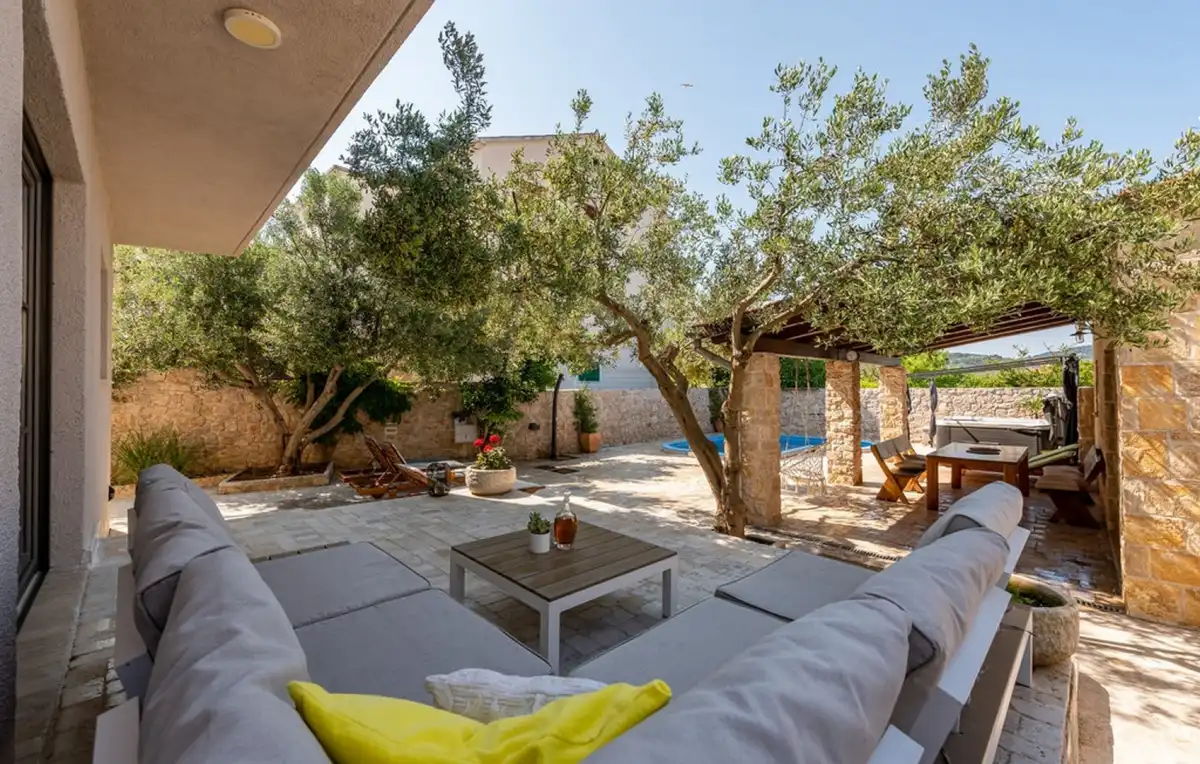 Villa Sara Betina - Sibenik, Dalmatien