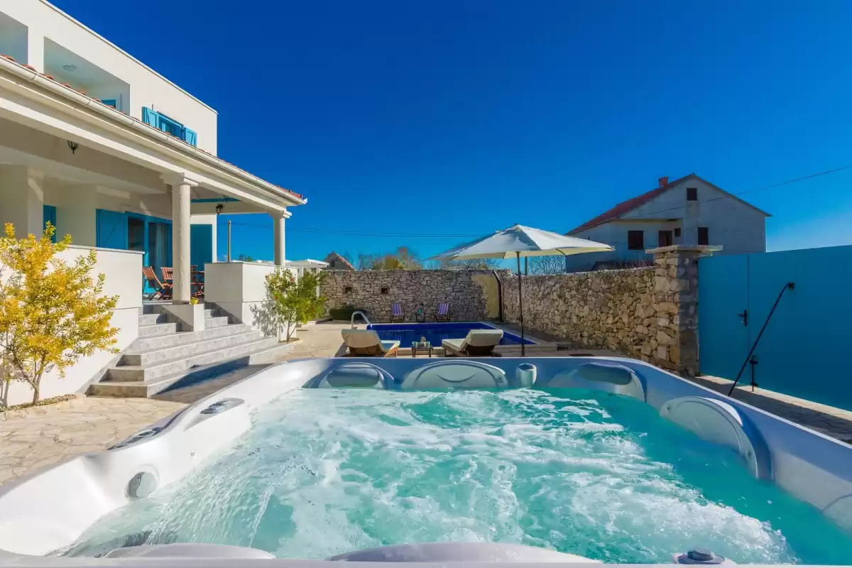 Villa Spirini Dvori - Zadar, Dalmatia