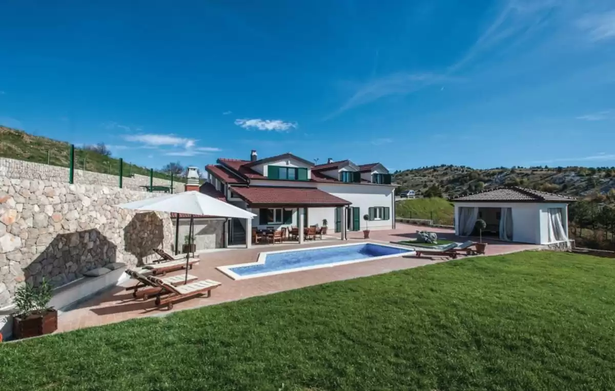 This Villa is one of the Villas in Croatia with pool for large groups. Here you can book a perfect, luxury holiday near the beach. Surroundings of Split.  It is wearth to travel to this location. This Villa offers you sleeps near town, best views on your holidays.