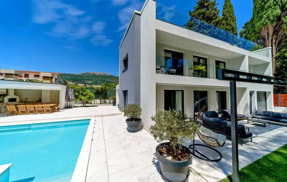 Villa Velvet Bourbon - Split, Dalmatia