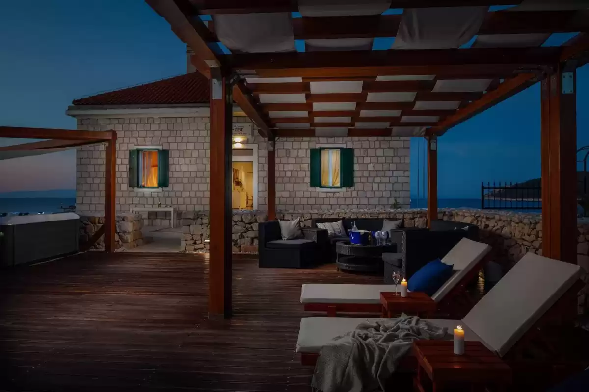 Villa Vis Lighthouse - Vis, Kroatische Inseln