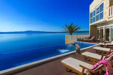 Die besten Villen mit Infinity Pool in Kroatien