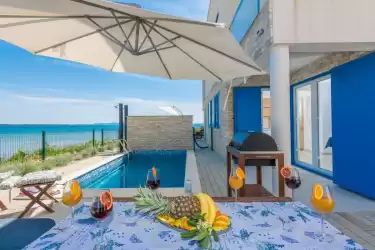Tips on Renting a Villa with a Pool in Croatia at an Affordable Price