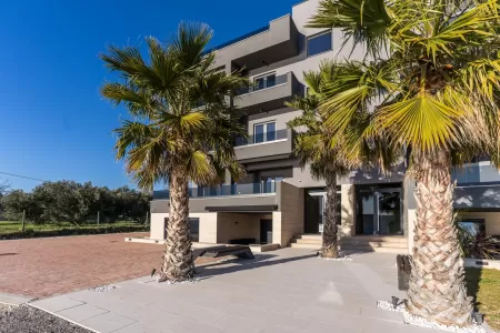 FRADAMA Blue A2 - Zadar, Dalmatia