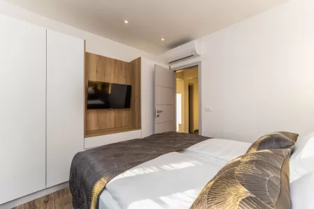 FRADAMA Blue A2 - Zadar, Dalmatia