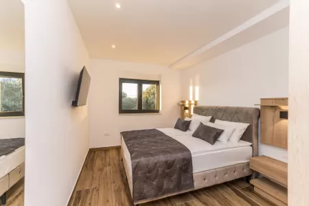 FRADAMA Blue A2 - Zadar, Dalmatia