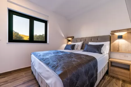 FRADAMA Blue A3 - Zadar, Dalmatien