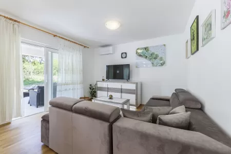 Villa Ana - Labin, Istria