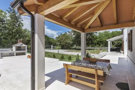 Villa Ana - Labin, Istria