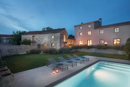 Villa B2 - Pazin, Istria