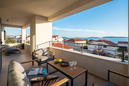 Villa Bianca Brodarica - Sibenik, Dalmatia