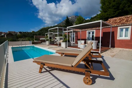 Vila Bolka - Brač, Hrvatski otoci