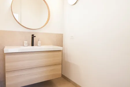 Vila Bolka - Brač, Hrvatski otoci