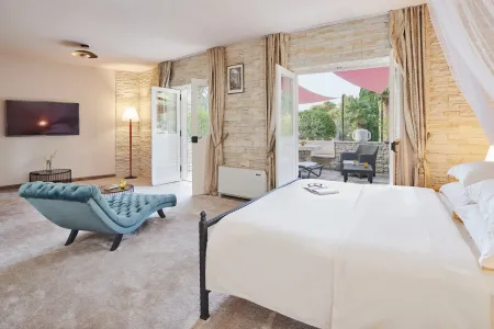 Villa Diocletian's Palace - Brač, Islands