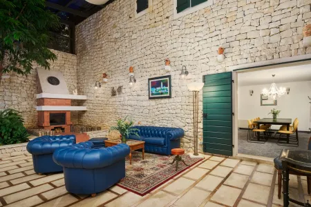 Villa Diocletian's Palace - Brač, Islands