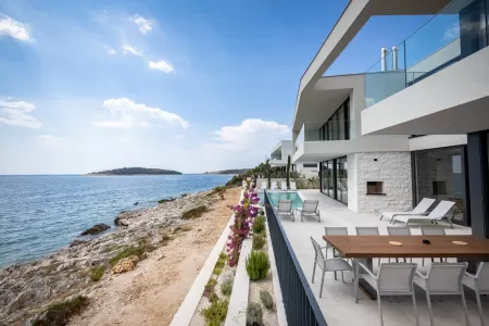 Villa Esperia - Sibenik, Dalmatia