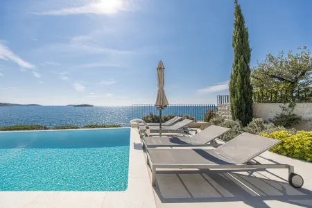 Villa Esperia - Sibenik, Dalmatia