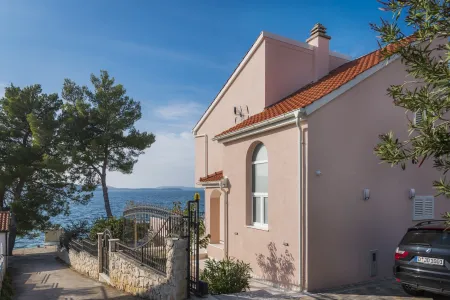 Villa Flores Adriatica - Sibenik, Dalmatien