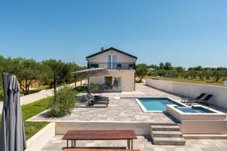 Vila Frano - Zadar, Dalmacija