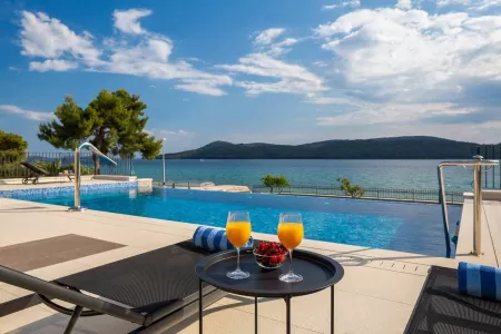 Villa Georgina - Sibenik, Dalmatia