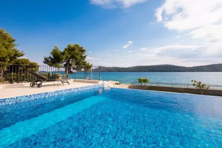 Villa Georgina - Sibenik, Dalmatien