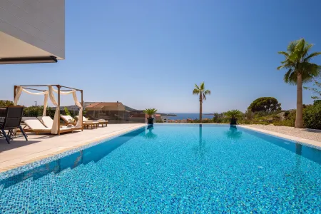 Villa Golden Lion - Sibenik, Dalmatia