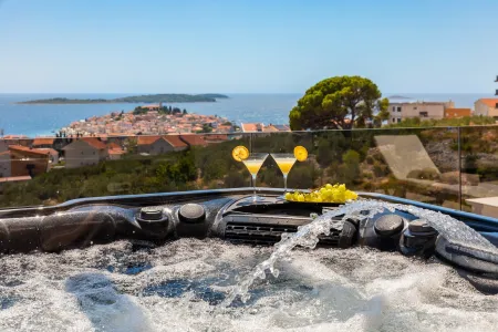 Villa Golden Lion - Sibenik, Dalmatien
