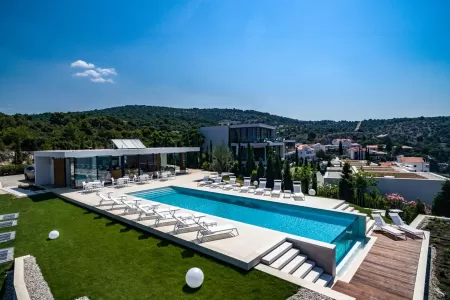 Villa Golden Rays VI - Sibenik, Dalmatien
