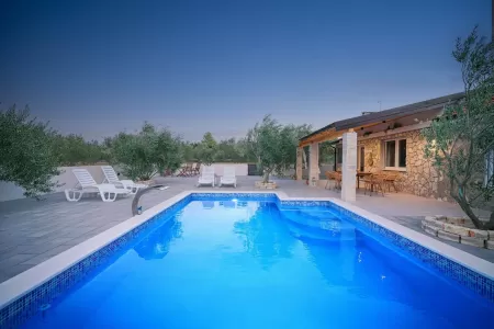 Villa Ivana Vodice - Sibenik, Dalmatia